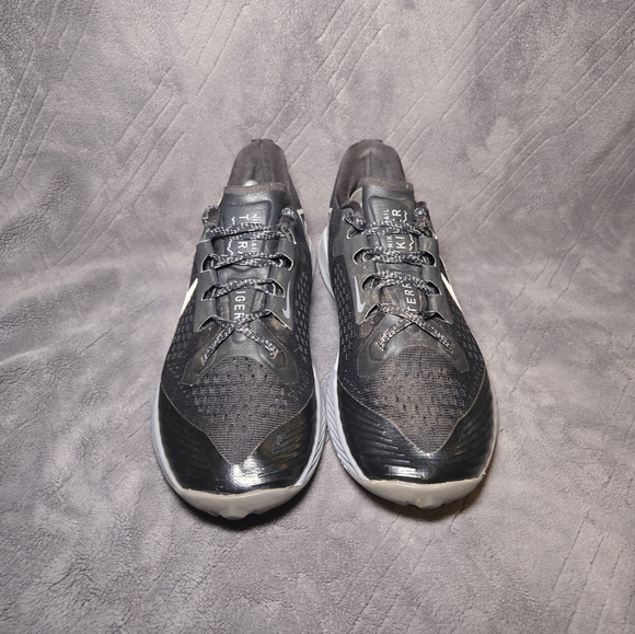 Nike Air Zoom Terra Kiger 5 Trail Running Shoes Womens Sz 8 Athletic Sneakers. - Picture 4 of 9